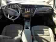 2022 Chevrolet Bolt EV 1LT z VIN 1G1FW6S0XN4102570, wystawiony jako Copart lot #39329653 z przebiegiem 22 519 mil mil oraz . Historia ofert i sprzedaży dostępna na DreamBid. Obrazek 8.