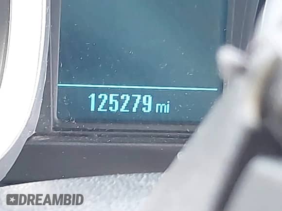 2015 Chevrolet Equinox LTZ with VIN 2GNFLDE31F6431451, listed as a IAAI auction lot 42631105 with 125,279 mi miles and . Bid and sale history available at DreamBid. Image 14.