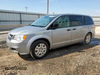 2019 Dodge Grand Caravan SE with VIN 2C4RDGBG0KR580700, listed as a Copart auction lot 80099825 with 425,018 mi miles and Clean title. Bid and sale history available at DreamBid. Image 1.