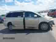 2014 Toyota Sienna XLE с VIN 5TDYK3DC5ES422546, выставлен на аукционе IAAI как лот 43227104 с пробегом 113 164 миль миль и . История ставок и продаж доступна на DreamBid. Изображение 12.