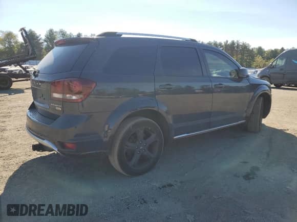2018 Dodge Journey Crossroad with VIN 3C4PDCGGXJT339635, listed as a Copart auction lot 75655034 with 129,553 mi miles and Salvage title. Bid and sale history available at DreamBid. Image 3.