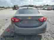 2018 Chevrolet Cruze LT с VIN 1G1BE5SM0J7154443, выставлен на аукционе Copart как лот 63245905 с пробегом 149 661 миль миль и Списание • Salvage title. История ставок и продаж доступна на DreamBid. Изображение 6.