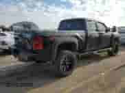 2013 Chevrolet Silverado 2500HD LT z VIN 1GC1KXC81DF145768, wystawiony jako Copart lot #69955635 z przebiegiem 201 623 mil mil oraz Szkoda całkowita • Salvage title. Historia ofert i sprzedaży dostępna na DreamBid. Obrazek 3.