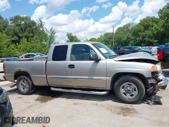 2003 GMC Sierra 1500 SLE with VIN 2GTEC19T031377419, listed as a IAAI auction lot 42665454 with 199,579 mi miles and . Bid and sale history available at DreamBid. Image 13.