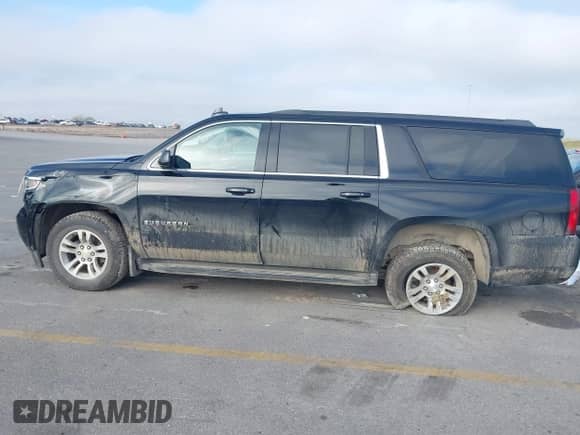 2017 Chevrolet Suburban LT с VIN 1GNSKHKCXHR238493, выставлен на аукционе IAAI как лот 43295208 с пробегом 144 884 миль миль и . История ставок и продаж доступна на DreamBid. Изображение 14.