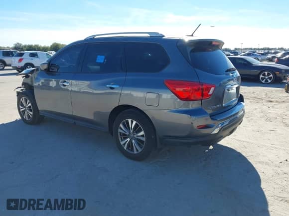 2017 Nissan Pathfinder Platinum z VIN 5N1DR2MM7HC695907, wystawiony jako IAAI lot #40904387 z przebiegiem 97 688 mil mil oraz . Historia ofert i sprzedaży dostępna na DreamBid. Obrazek 3.