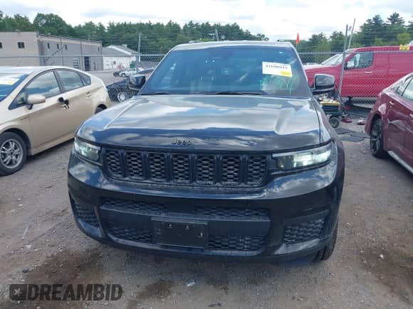 2021 Jeep Grand Cherokee Altitude with VIN 1C4RJKAG2M8151070, listed as a IAAI auction lot 42608915 with 56,640 mi miles and . Bid and sale history available at DreamBid. Image 13.