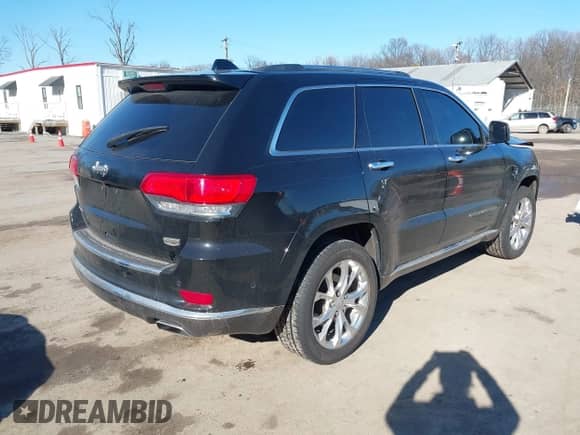 2020 Jeep Grand Cherokee Summit with VIN 1C4RJFJGXLC127554, listed as a IAAI auction lot 41600201 with 40,819 mi miles and . Bid and sale history available at DreamBid. Image 4.
