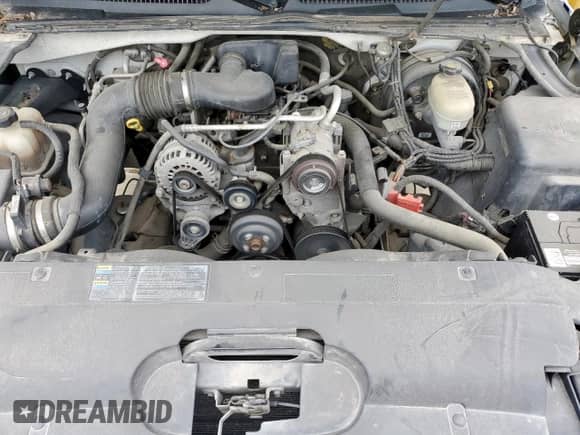 2007 Chevrolet Silverado 1500 Work Truck with VIN 1GCEC14X27Z149154, listed as a Copart auction lot 44524425 with 133,753 mi miles and Clean title. Bid and sale history available at DreamBid. Image 11.