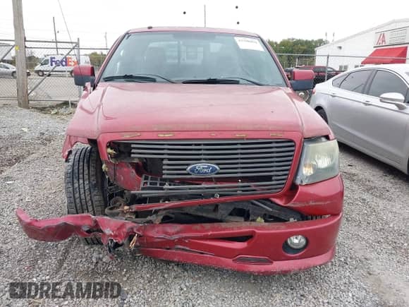 2008 Ford F-150 XL с VIN 1FTPX12V38KC75337, выставлен на аукционе IAAI как лот 43398894 с пробегом 137 860 миль миль и . История ставок и продаж доступна на DreamBid. Изображение 13.