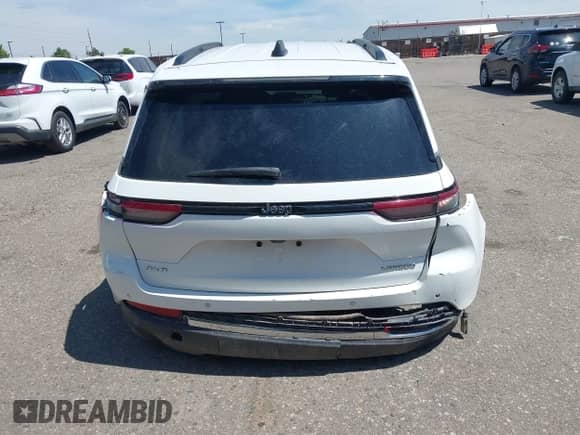 2023 Jeep Grand Cherokee Altitude с VIN 1C4RJHAG6PC514510, выставлен на аукционе IAAI как лот 42764139 с пробегом Не указан миль и . История ставок и продаж доступна на DreamBid. Изображение 17.