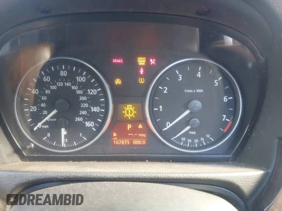 2006 BMW 3 Series 325xi with VIN WBAVD13536KV03927, listed as a IAAI auction lot 43470083 with 167,875 mi miles and . Bid and sale history available at DreamBid. Image 7.