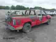 2002 Chevrolet Silverado 1500 LS с VIN 2GCEC19T121104102, выставлен на аукционе IAAI как лот 42893505 с пробегом Не указан миль и . История ставок и продаж доступна на DreamBid. Изображение 4.
