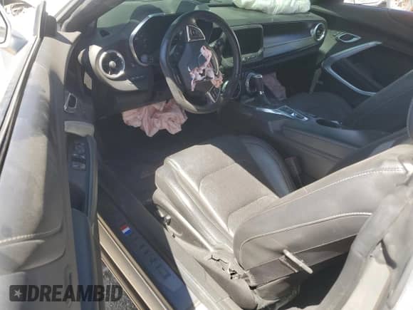 2018 Chevrolet Camaro 2SS с VIN 1G1FH3D75J0179948, выставлен на аукционе Copart как лот 62306255 с пробегом 75 468 миль миль и Списание • Salvage title. История ставок и продаж доступна на DreamBid. Изображение 8.