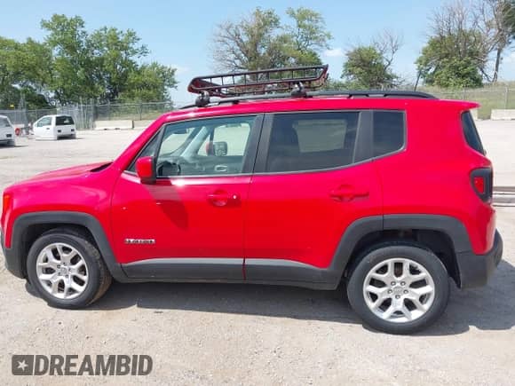 2018 Jeep Renegade Latitude с VIN ZACCJBBB5JPH73353, выставлен на аукционе IAAI как лот 42812392 с пробегом 135 998 миль миль и . История ставок и продаж доступна на DreamBid. Изображение 14.