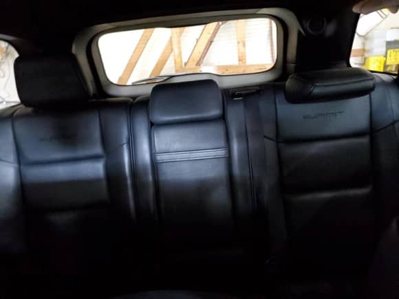 2014 Jeep Grand Cherokee Summit with VIN 1C4RJFJT8EC500512, listed as a Copart auction lot 67991355 with 127,729 mi miles and Non repairable. Bid and sale history available at DreamBid. Image 10.