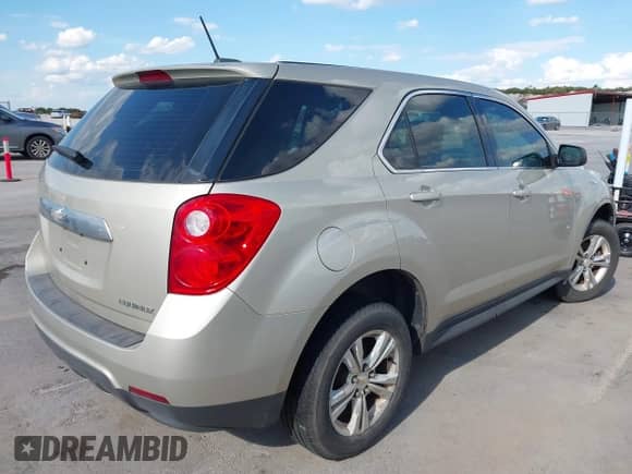 2015 Chevrolet Equinox LS z VIN 2GNALAEK8F1139292, wystawiony jako IAAI lot #43394465 z przebiegiem 107 118 mil mil oraz . Historia ofert i sprzedaży dostępna na DreamBid. Obrazek 4.