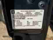 2006 Chevrolet Silverado 2500HD LT2 z VIN 1GCHK23U66F108975, wystawiony jako Copart lot #81259415 z przebiegiem 81 430 mil mil oraz Szkoda całkowita • Salvage title. Historia ofert i sprzedaży dostępna na DreamBid. Obrazek 12.