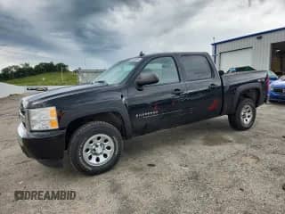 2011 Chevrolet Silverado 1500 LS z VIN 3GCPKREA2BG303472, wystawiony jako Copart lot #66320835 z przebiegiem 150 859 mil mil oraz Czysty tytuł • Clean title. Historia ofert i sprzedaży dostępna na DreamBid. Obrazek 1.