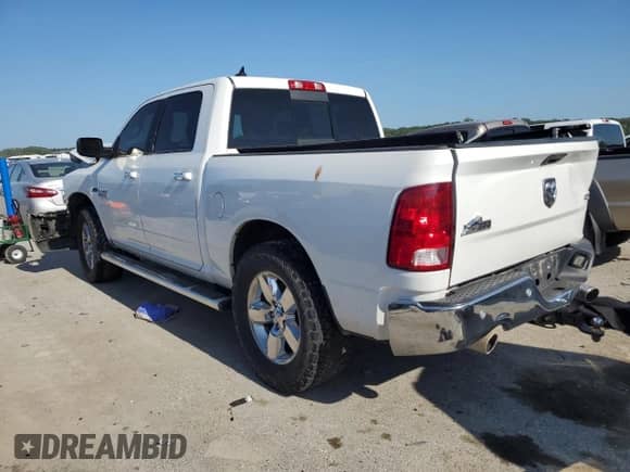 2016 Ram 1500 Big Horn z VIN 1C6RR7LM3GS303929, wystawiony jako Copart lot #66028295 z przebiegiem 283 271 mil mil oraz Szkoda całkowita • Salvage title. Historia ofert i sprzedaży dostępna na DreamBid. Obrazek 2.