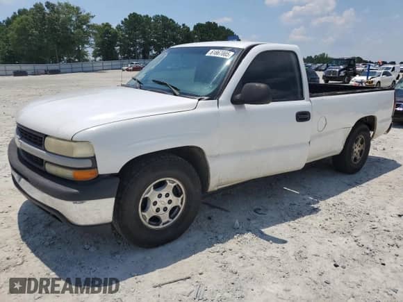 2002 Chevrolet Silverado 1500 z VIN 1GCEC14W62Z117467, wystawiony jako Copart lot #61867005 z przebiegiem 346 188 mil mil oraz Szkoda całkowita • Salvage title. Historia ofert i sprzedaży dostępna na DreamBid. Obrazek 1.