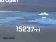 2025 Chevrolet Equinox AWD LT z VIN 3GNAXPEG7SL224801, wystawiony jako IAAI lot #43538041 z przebiegiem 15 237 mil mil oraz . Historia ofert i sprzedaży dostępna na DreamBid. Obrazek 16.