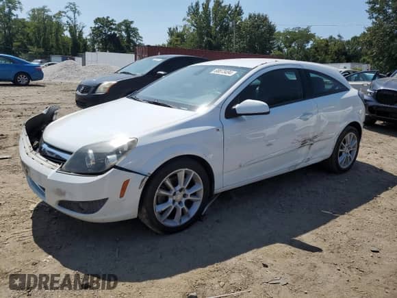 2008 Saturn Astra XR with VIN W08AT271X85111023, listed as a Copart auction lot 68873494 with 90,399 mi miles and Salvage title. Bid and sale history available at DreamBid. Image 1.