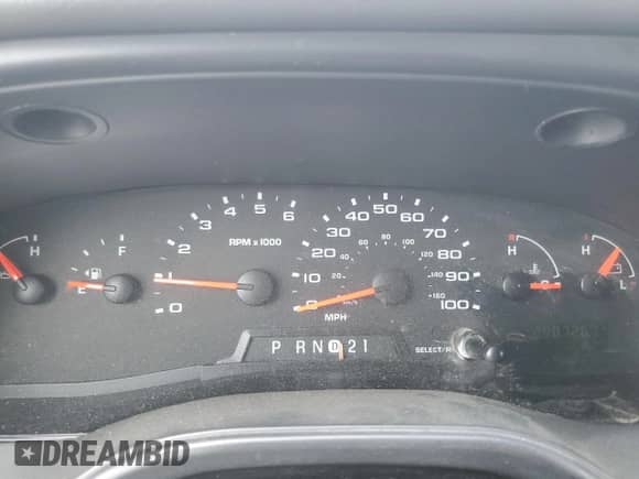 2008 Ford Econoline Cargo Commercial with VIN 1FTNE24W68DA63092, listed as a Copart auction lot 50816305 with 298,726 mi miles and Salvage title. Bid and sale history available at DreamBid. Image 9.