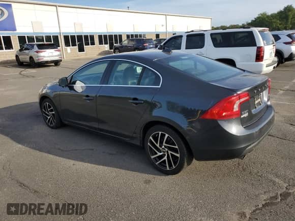 2012 Volvo S60 T6 с VIN YV1902FH6C2046452, выставлен на аукционе Copart как лот 84797215 с пробегом 118 378 миль миль и Чистый • Clean title. История ставок и продаж доступна на DreamBid. Изображение 2.