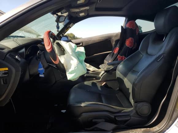 2015 Hyundai Genesis Coupe R-Spec with VIN KMHHU6KJ5FU122785, listed as a Copart auction lot 77006244 with Not provided miles and Salvage title. Bid and sale history available at DreamBid. Image 7.