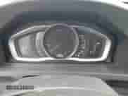 2017 Volvo S60 Inscription с VIN LYV402TK3HB195777, выставлен на аукционе Copart как лот 67831445 с пробегом 94 269 миль миль и Списание • Salvage title. История ставок и продаж доступна на DreamBid. Изображение 9.