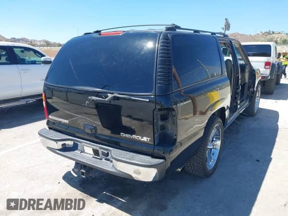 2003 Chevrolet Suburban LS с VIN 3GNEC16T73G286263, выставлен на аукционе IAAI как лот 42620918 с пробегом Не указан миль и . История ставок и продаж доступна на DreamBid. Изображение 4.