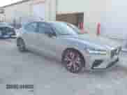 2024 Volvo S60 Core Dark Theme с VIN 7JRL12TK8RG313547, выставлен на аукционе IAAI как лот 42055228 с пробегом 22 672 миль миль и . История ставок и продаж доступна на DreamBid. Изображение 1.