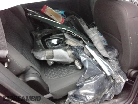 2019 Chevrolet Blazer с VIN 3GNKBBRA6KS583168, выставлен на аукционе Copart как лот 77713704 с пробегом 32 488 миль миль и На запчасти • Non repairable. История ставок и продаж доступна на DreamBid. Изображение 13.