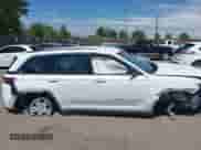 2023 Jeep Grand Cherokee Altitude с VIN 1C4RJHAG6PC514510, выставлен на аукционе IAAI как лот 42764139 с пробегом Не указан миль и . История ставок и продаж доступна на DreamBid. Изображение 14.