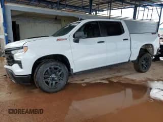2022 Chevrolet Silverado 1500 LT Trail Boss with VIN 3GCUDFED0NG636764, listed as a Copart auction lot 81686025 with 39,839 mi miles and Salvage title. Bid and sale history available at DreamBid. Image 1.
