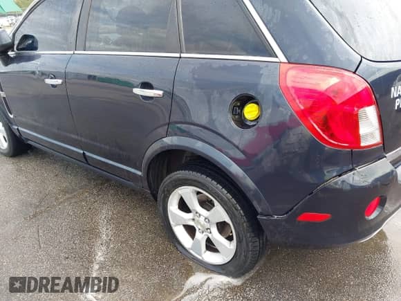 2014 Chevrolet Captiva Sport LTZ with VIN 3GNAL4EK4ES679646, listed as a IAAI auction lot 43320949 with 209,485 mi miles and . Bid and sale history available at DreamBid. Image 6.