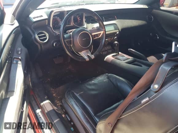 2011 Chevrolet Camaro 2SS с VIN 2G1FK1EJ4B9108845, выставлен на аукционе Copart как лот 61048735 с пробегом 103 867 миль миль и Списание • Salvage title. История ставок и продаж доступна на DreamBid. Изображение 8.
