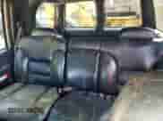 1999 Chevrolet Tahoe Z71 z VIN 1GNEK13R1XJ315188, wystawiony jako Copart lot #68498944 z przebiegiem 264 880 mil mil oraz Szkoda całkowita • Salvage title. Historia ofert i sprzedaży dostępna na DreamBid. Obrazek 10.