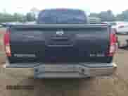 2015 Nissan Frontier SV with VIN 1N6AD0EV4FN727504, listed as a Copart auction lot 70440025 with 119,381 mi miles and Salvage title. Bid and sale history available at DreamBid. Image 6.