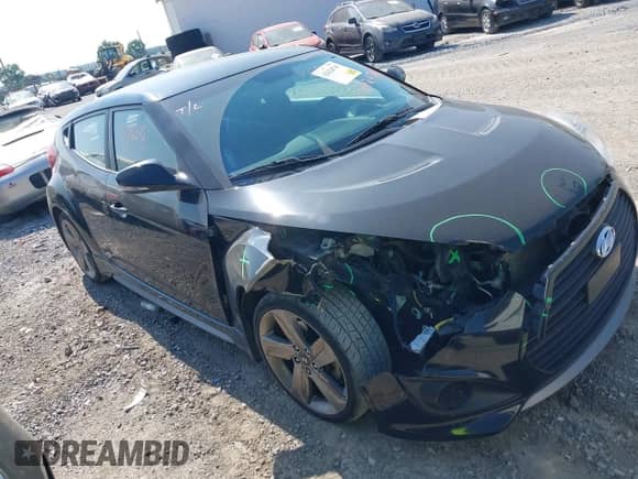 2013 Hyundai Veloster Turbo с VIN KMHTC6AE5DU174142, выставлен на аукционе IAAI как лот 42424749 с пробегом 69 744 миль миль и . История ставок и продаж доступна на DreamBid. Изображение 1.