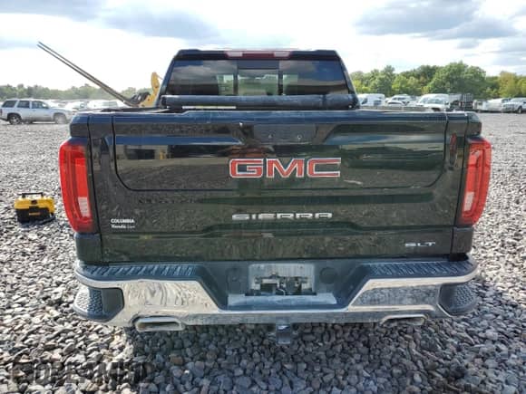 2021 GMC Sierra 1500 SLT с VIN 3GTU9DED1MG147181, выставлен на аукционе Copart как лот 71183065 с пробегом 115 293 миль миль и Списание • Salvage title. История ставок и продаж доступна на DreamBid. Изображение 6.
