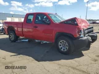 2007 Chevrolet Silverado 1500 1LT z VIN 1GCEK19C77Z645012, wystawiony jako Copart lot #83975575 z przebiegiem 34 857 mil mil oraz Czysty tytuł • Clean title. Historia ofert i sprzedaży dostępna na DreamBid. Obrazek 4.
