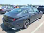 2024 Hyundai Sonata SEL z VIN KMHL64JA8RA421350, wystawiony jako IAAI lot #43004591 z przebiegiem 9 821 mil mil oraz . Historia ofert i sprzedaży dostępna na DreamBid. Obrazek 12.