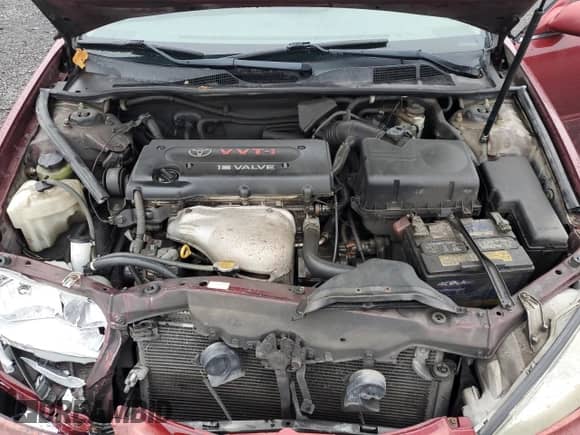 2004 Toyota Camry LE with VIN 4T1BE32K84U322888, listed as a Copart auction lot 82067495 with 240,338 mi miles and Clean title. Bid and sale history available at DreamBid. Image 11.