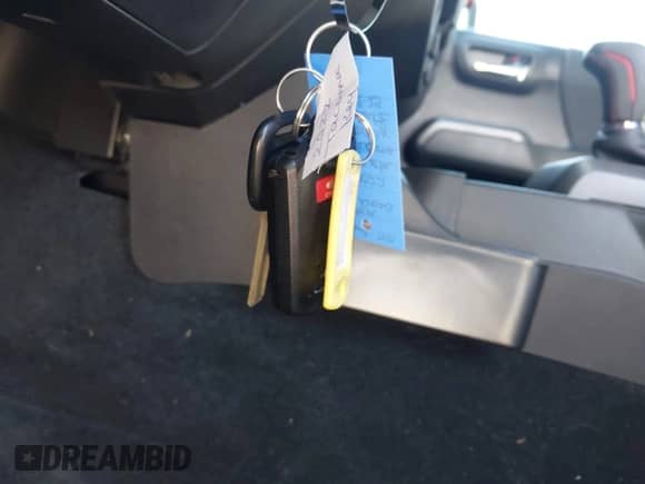 2022 Toyota Tacoma SR5 с VIN 3TMCZ5AN2NM532607, выставлен на аукционе IAAI как лот 43416497 с пробегом 12 015 миль миль и . История ставок и продаж доступна на DreamBid. Изображение 11.