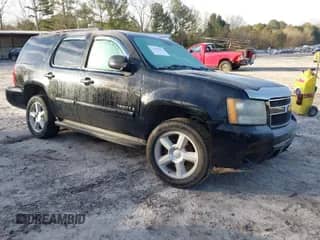 2007 Chevrolet Tahoe LT with VIN 1GNFK13027R262475, listed as a IAAI auction lot 41595591 with 264,556 mi miles and . Bid and sale history available at DreamBid. Image 1.