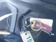 2008 Hyundai Tiburon GS z VIN KMHHM66D58U275433, wystawiony jako IAAI lot #41325486 z przebiegiem 266 121 mil mil oraz . Historia ofert i sprzedaży dostępna na DreamBid. Obrazek 11.