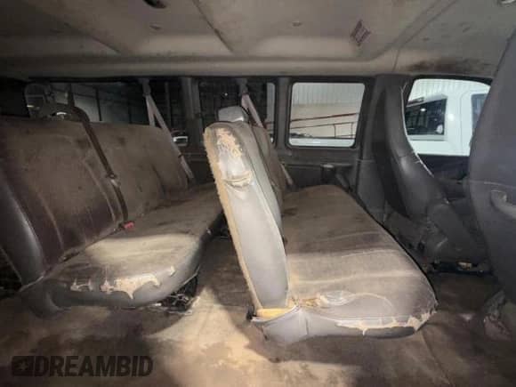 2017 Chevrolet Express Passenger LT с VIN 1GAZGPFG9H1176592, выставлен на аукционе Copart как лот 83056884 с пробегом 168 775 миль миль и Чистый • Clean title. История ставок и продаж доступна на DreamBid. Изображение 6.