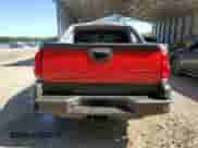2006 Chevrolet Avalanche LT с VIN 3GNEC12Z86G133826, выставлен на аукционе Copart как лот 63988614 с пробегом 299 726 миль миль и Списание • Salvage title. История ставок и продаж доступна на DreamBid. Изображение 6.